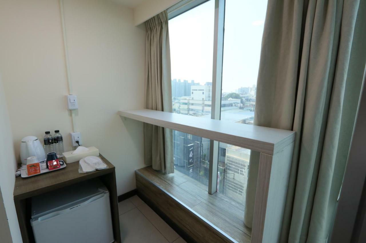 ז'ונגלי Yi Dian Yuan Hotel מראה חיצוני תמונה